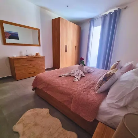 Lägenhet Coast Haven St Julians 12