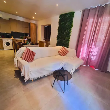 Coast Haven St Julians 12 * St Paul's Bay