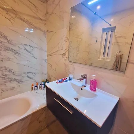 Coast Haven St Julians 12